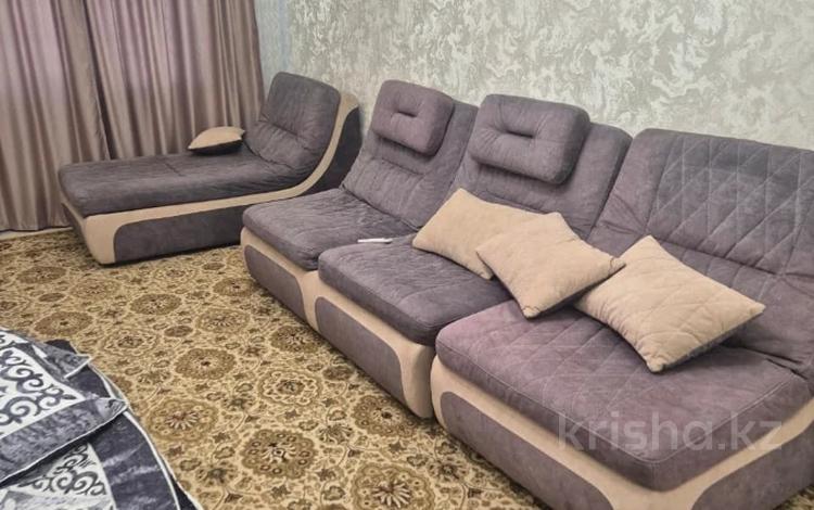 2-бөлмелі пәтер · 70 м² · 2/5 қабат, Самал 33А/1, бағасы: 230 000 ₸ в Талдыкоргане, мкр Самал — фото 16