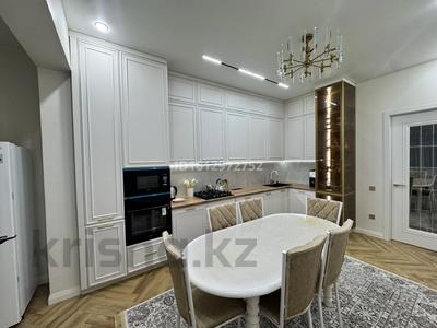 2-комнатная квартира · 82 м² · 1/9 этаж, мкр 12 17Б — Напротив ТД Актобе Ажары за 30 000 ₸
