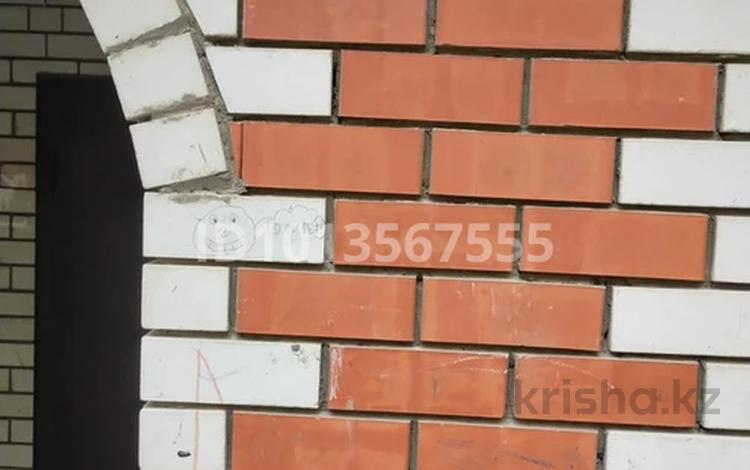 1-бөлмелі пәтер · 46 м², Нұрсая ш/а., Таумуш Жумагалиев, бағасы: 190 000 ₸ в Атырау, мкр Нурсая — фото 2