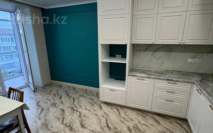 3-комнатная квартира · 84 м² · 5/5 этаж, Жамбыла Жабаева за 52 млн ₸ в Петропавловске — фото 2
