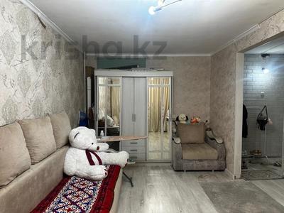1-комнатная квартира · 30.1 м² · 1/5 этаж, мкр Новый Город за 12.5 млн ₸ в Караганде, Казыбек би р-н