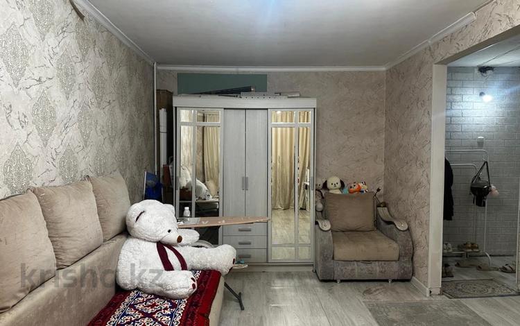 1-комнатная квартира · 30.1 м² · 1/5 этаж, мкр Новый Город за 12.5 млн ₸ в Караганде, Казыбек би р-н — фото 12