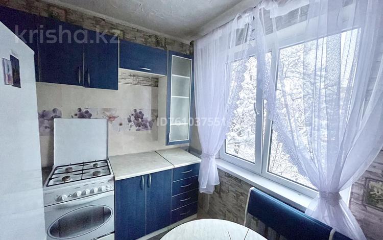 2-комнатная квартира · 45 м² · 4/4 этаж · помесячно, мкр №10 — Алтынсарина-Шаляпина