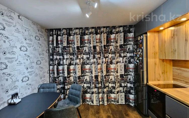 3-комнатная квартира · 67 м² · 3/4 этаж, ул. Энтузиастов 7 за 35 млн ₸ в Усть-Каменогорске, Ульбинский — фото 2