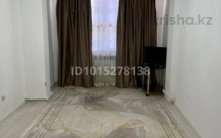 2-комнатная квартира · 63 м² · 2/5 этаж, мкр Улы Дала 992 за 120 000 ₸ в Таразе — фото 2