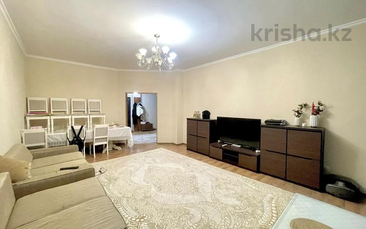 3-комнатная квартира, 136 м², 7/14 этаж, Навои 62