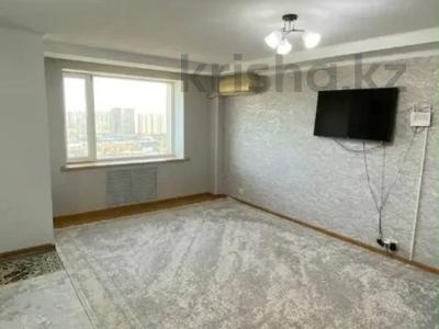 2-комнатная квартира · 65 м² · 7/10 этаж, пр Алии Молдагуловой за 18.5 млн ₸ в Актобе