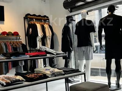 Свободное назначение, магазины и бутики, общепит, салоны красоты · 1115 м² за 400 млн ₸ в Актобе, мкр 8