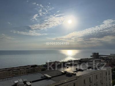 5-комнатная квартира · 200 м² · 9/10 этаж, 15-й мкр 56а за 84 млн ₸ в Актау
