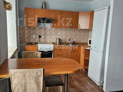 1-бөлмелі пәтер · 36.8 м² · 3/12 қабат, Казахстан 72, бағасы: 200 000 ₸ в Усть-Каменогорске, Ульбинский