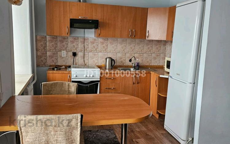 1-бөлмелі пәтер · 36.8 м² · 3/12 қабат, Казахстан 72, бағасы: 200 000 ₸ в Усть-Каменогорске, Ульбинский — фото 2