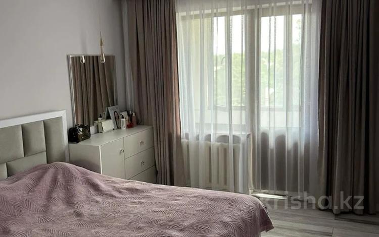 4-комнатная квартира · 90 м² · 4/5 этаж, Центральная улица за 55 млн ₸ в Алматы, Алатауский р-н — фото 2