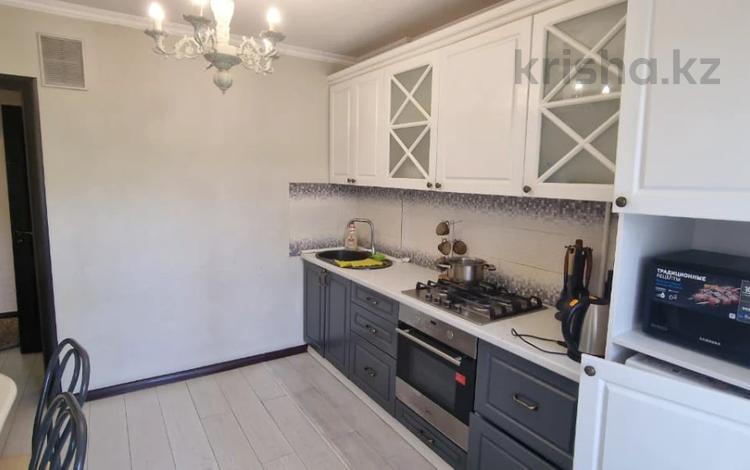 2-комнатная квартира · 51 м² · 4/5 этаж, мкр Мамыр-1 за 38 млн ₸ в Алматы, Ауэзовский р-н — фото 15