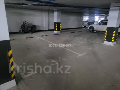 Паркинг · Акмешит 19 за 25 000 〒 в Астане, Есильский р-н