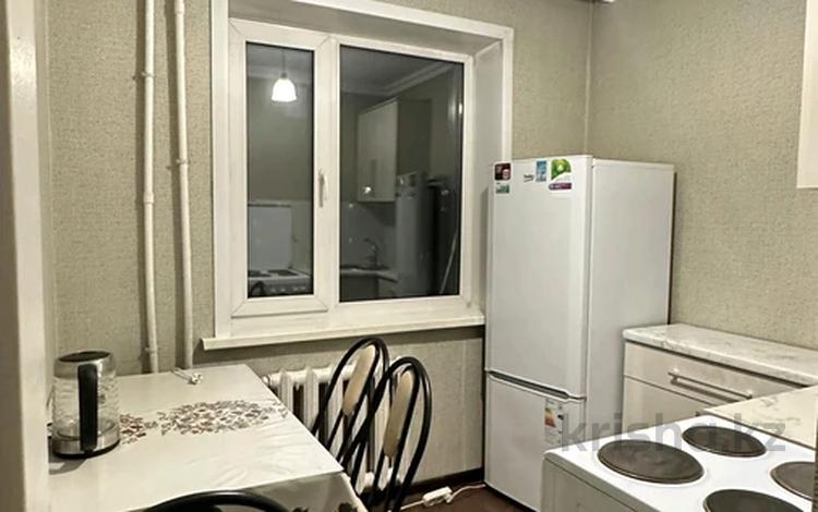 1-комнатная квартира · 30 м² · 4/5 этаж, 20 квартал 4 за 130 000 ₸ в Семее — фото 2