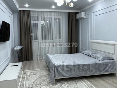 1-комнатная квартира, 50 м², 1/5 этаж посуточно, Каратал за 15 999 〒 в Талдыкоргане, Каратал