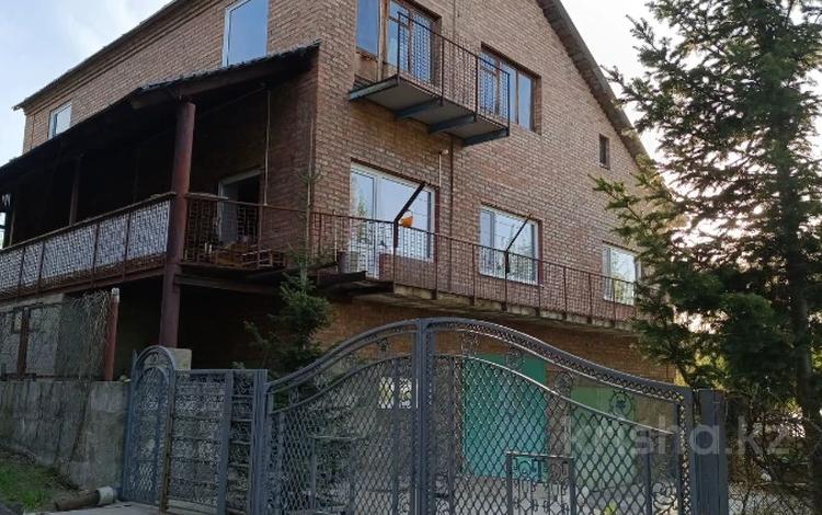 Отдельный дом · 7 комнат · 307 м² · 13.5 сот., Подгорная 60 за 50 млн 〒 в Усть-Каменогорске — фото 26