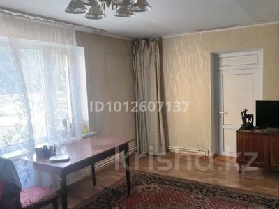 4-комнатная квартира · 83 м² · 2/5 этаж, 11-й микрорайон, Ельшибек батыра 118 — Кафе "Мурагер" за 29 млн 〒 в Шымкенте, Енбекшинский р-н