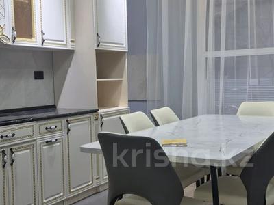 3-бөлмелі пәтер · 80 м² · 1/13 қабат, Райымбека 348/1 — Ташкентская Емцова, бағасы: 400 000 ₸ в Алматы, Ауэзовский р-н