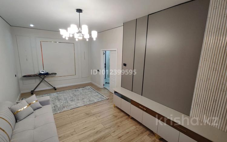 2-бөлмелі пәтер · 65 м² · 2/9 қабат, ул. Аргынбекова 128, бағасы: 300 000 ₸ в Шымкенте, Каратауский р-н — фото 2