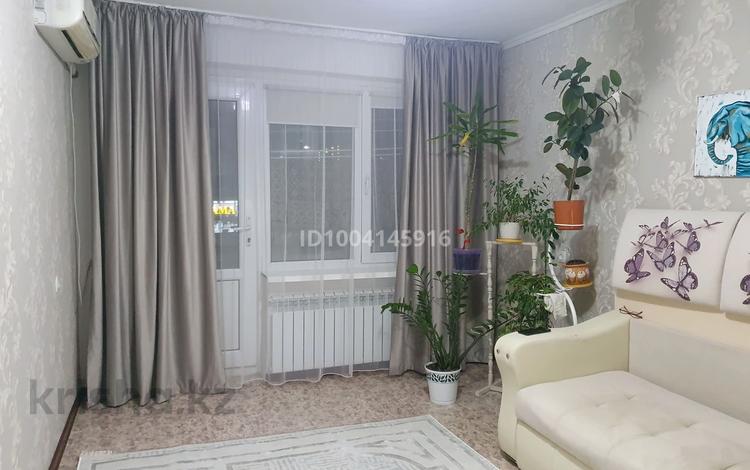 2-комнатная квартира · 44 м² · 5/5 этаж, Еркиновв — 27 школы за 16.5 млн ₸ в Атырау, мкр Привокзальный-3А — фото 2