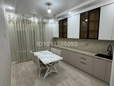 2-комнатная квартира · 95 м² · 3/8 этаж, 19а микрорайон 5 за 28.5 млн ₸ в Актау, 19А мкр