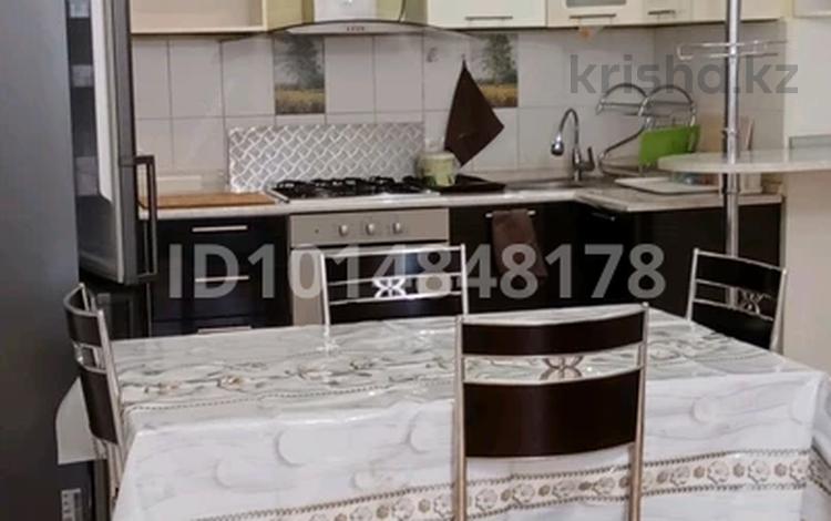 2-бөлмелі пәтер · 68 м² · 4/5 қабат, Есенберлина 155, бағасы: 330 000 ₸ в Алматы, Медеуский р-н — фото 2