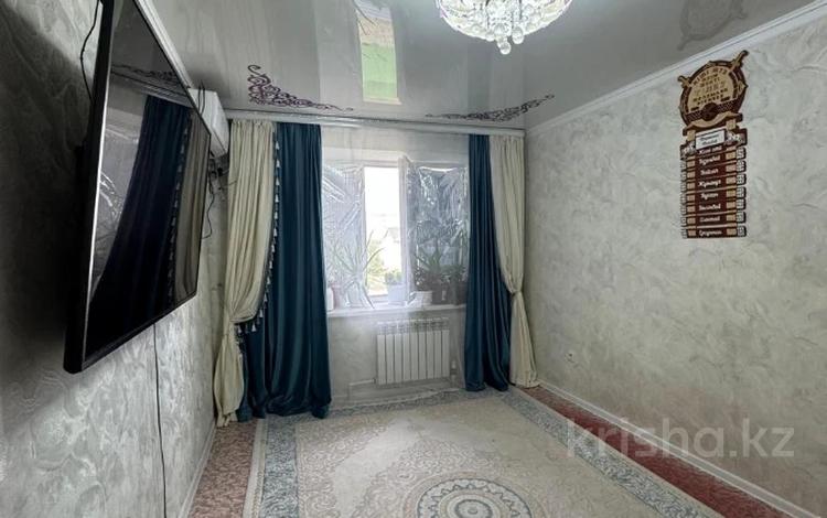2-бөлмелі пәтер · 45.5 м² · 3/3 қабат, Нур Актобе 55, бағасы: 14 млн ₸ — фото 2