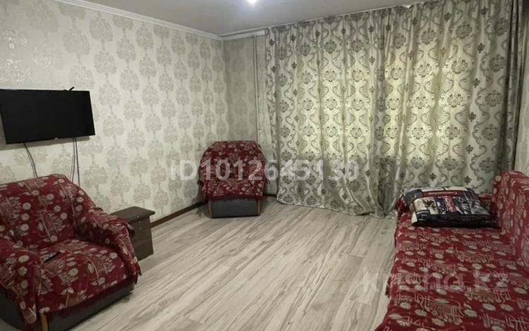 3-комнатная квартира · 64 м² · 3/9 этаж, Шакарим 9 за 33 млн ₸ в Семее — фото 2