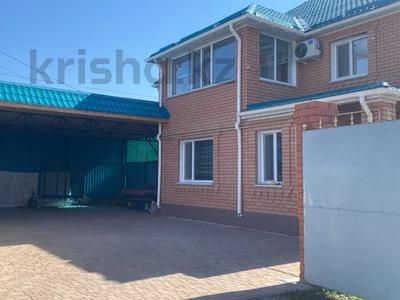 Отдельный дом · 6 комнат · 270 м² · 5 сот., Школьная за 125 млн ₸ в Затобольске (Тобыле)