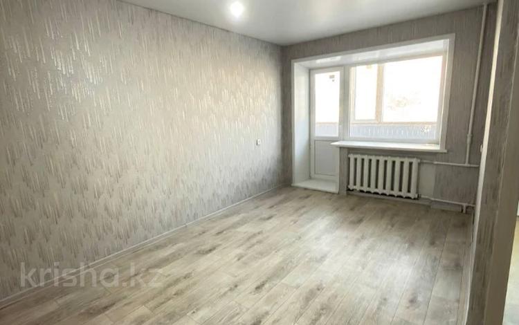 1-бөлмелі пәтер · 30 м² · 2/5 қабат, Тауельсыздык 27, бағасы: 14.4 млн ₸ в Костанае — фото 2