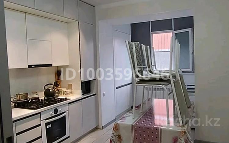 4-бөлмелі пәтер · 118 м² · 2/5 қабат, мкр. Алтын орда, Батыс 2 микрорайон 48Д — Астана, бағасы: 50 млн ₸ в Актобе — фото 2