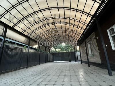 Отдельный дом · 4 комнаты · 90 м² · 6 сот., Алтын орда 10 — Уалиханова и абая за 45 млн ₸ в Талдыкоргане