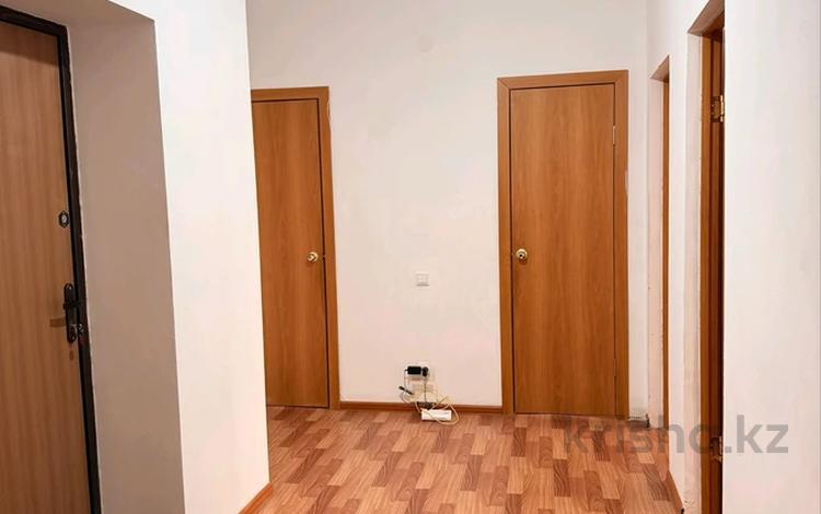 2-бөлмелі пәтер · 60.2 м² · 8/9 қабат, Алтын орда ш/а. 10Б — Пр. Алия Молдагулова, бағасы: 22.5 млн ₸ в Актобе, мкр. Алтын орда — фото 2