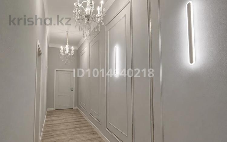 3-комнатная квартира · 87 м² · 1/5 этаж, мкр. Алтын орда 228/2 за 34 млн ₸ в Актобе — фото 4