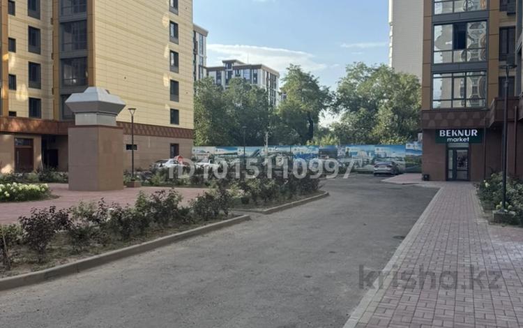 2-бөлмелі пәтер · 65 м² · 5/9 қабат, Радостовца 165/1 — Сатпаева угол Розыбакиева, бағасы: 600 000 ₸ в Алматы, Бостандыкский р-н — фото 2