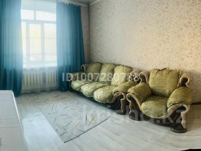 2-бөлмелі пәтер · 40 м² · 1/5 қабат, Гагарина 218 — 35 квартал, бағасы: 2 000 ₸ в Семее