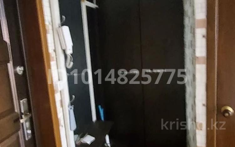 1-комнатная квартира · 36 м² · 4/5 этаж, Пришахтинск, Пришахтинск, 23й микрорайон 5 за 120 000 ₸ в Караганде, Алихана Бокейханова р-н — фото 2