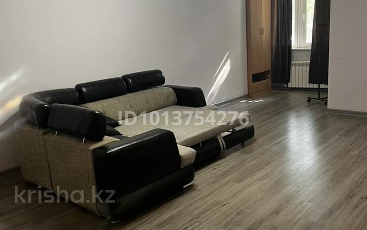 1-комнатная квартира · 56 м² · 1/5 этаж, мкр. Алтын орда, Тауелсиздик 5 — Г/М Дина за 130 000 ₸ в Актобе — фото 2
