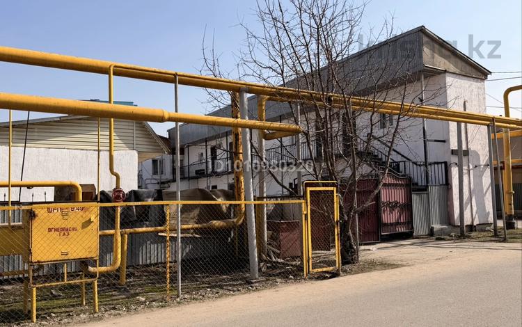 1 бөлме · 18 м² · 2/2 қабат, Өжет ш/а., Тауасарова 34, бағасы: 80 000 ₸ в Алматы, Алатауский р-н — фото 2