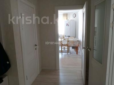 3-бөлмелі пәтер · 107 м² · 4/5 қабат, Тауелсиздик 12а/1 — Батыс, бағасы: 55 млн ₸ в Актобе