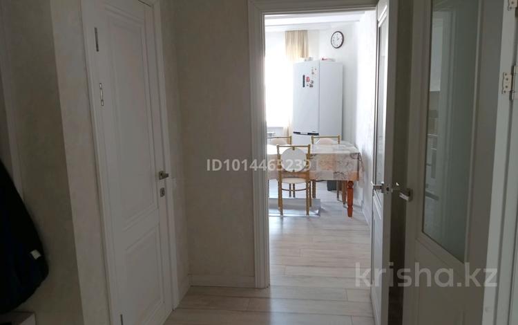 3-бөлмелі пәтер · 107 м² · 4/5 қабат, Тауелсиздик 12а/1 — Батыс, бағасы: 55 млн ₸ в Актобе — фото 2