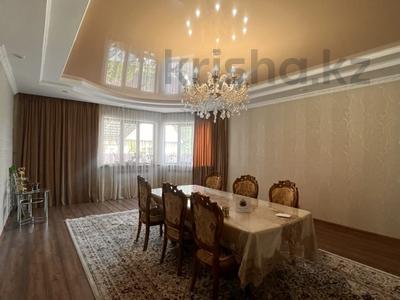 Отдельный дом · 7 комнат · 383.1 м² · 8 сот., Монтаева за 145 млн ₸ в Туздыбастау (Калинино)