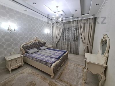 2-бөлмелі пәтер, 100 м², 1 қабат сағатына, Абая — Кунаева, бағасы: 2 500 〒 в Шымкенте