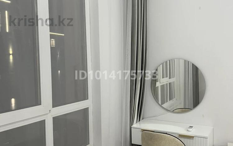 1-комнатная квартира · 47 м² · 10/12 этаж, Сейфуллина 469/1 блок 1-10 за 350 000 ₸ в Алматы, Алмалинский р-н — фото 2