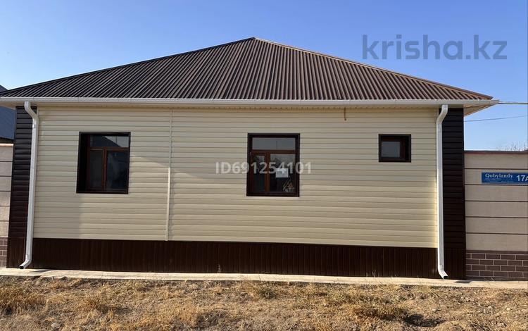 Жеке үй · 4 бөлме · 108 м² · 9 сот., Кобыланды 17 а — Жилой массив Туран/Оралман, бағасы: 25 млн 〒 в Туркестане — фото 18