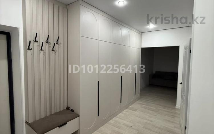 2-комнатная квартира · 70 м² · 11/14 этаж, Тлендиева 38 за 300 000 ₸ в Астане, Сарыарка р-н — фото 28