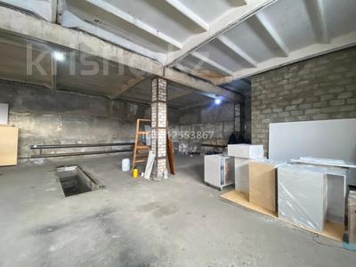 Еркін, қоймалар · 288 м², бағасы: 300 000 ₸ в Семее