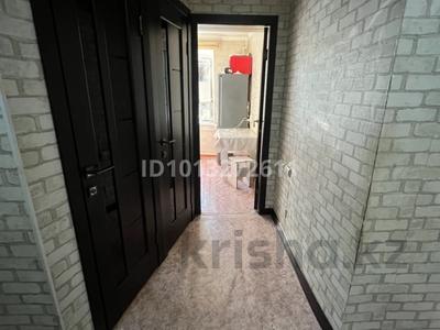 3-комнатная квартира · 59 м² · 2/5 этаж, Старый город, шохан уалиханова 29а — жанкожа уалиханова за 16 млн ₸ в Актобе