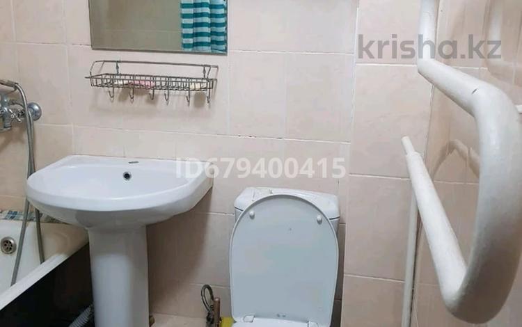 1-комнатная квартира · 48 м² · 3/4 этаж, Кунаева 17 — Валиханова за 10 000 ₸ в Алматы, Медеуский р-н — фото 3